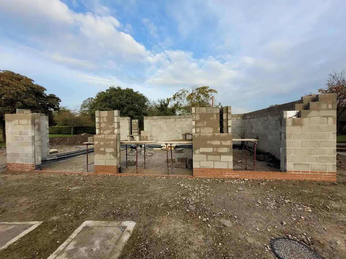 Foundations and blockwork